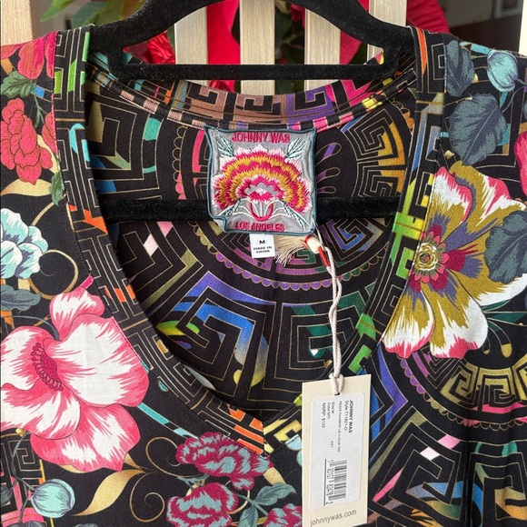 JOHNNY WAS Peace Favorite L/S V-Neck Tee, Size M - Picture 10 of 11